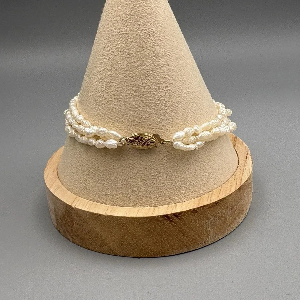 Triple Strand Freshwater Pearl Bracelet 14kt Gold Filigree Clasp 7.25